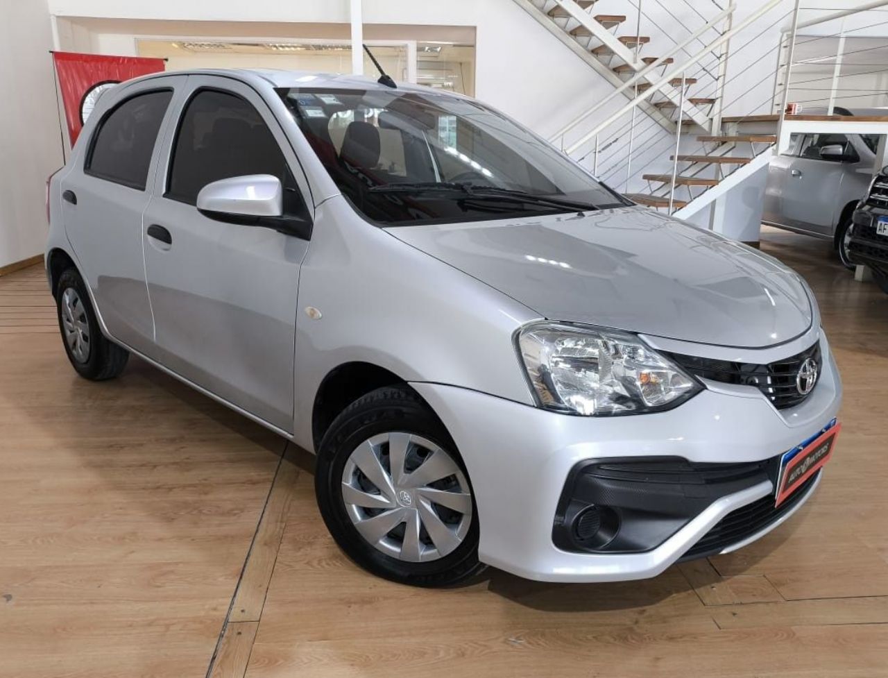 Toyota Etios Usado Financiado en Córdoba, deRuedas