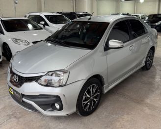 Toyota Etios Usado en Mendoza Financiado
