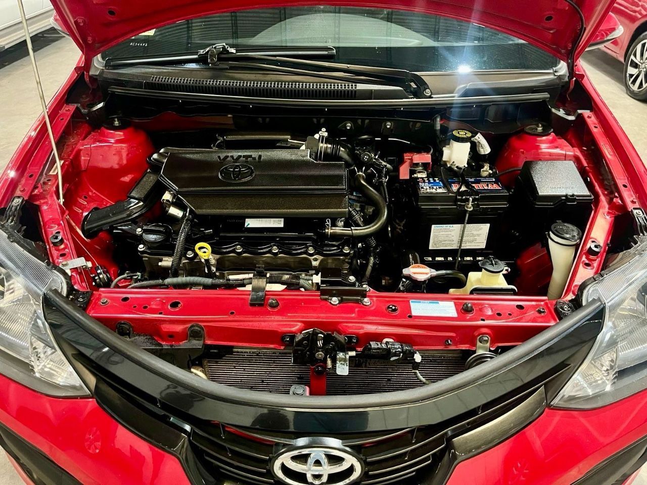 Toyota Etios Usado en Mendoza, deRuedas