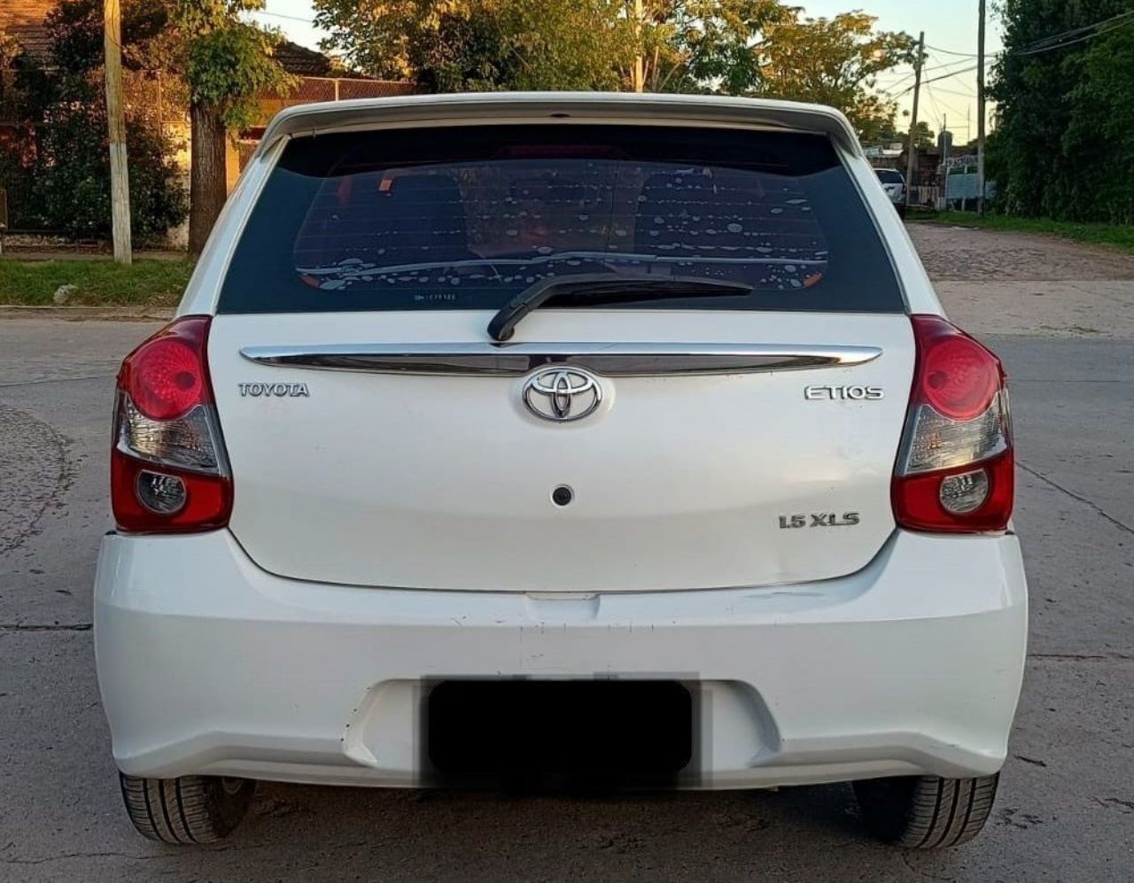 Toyota Etios Usado en Buenos Aires, deRuedas