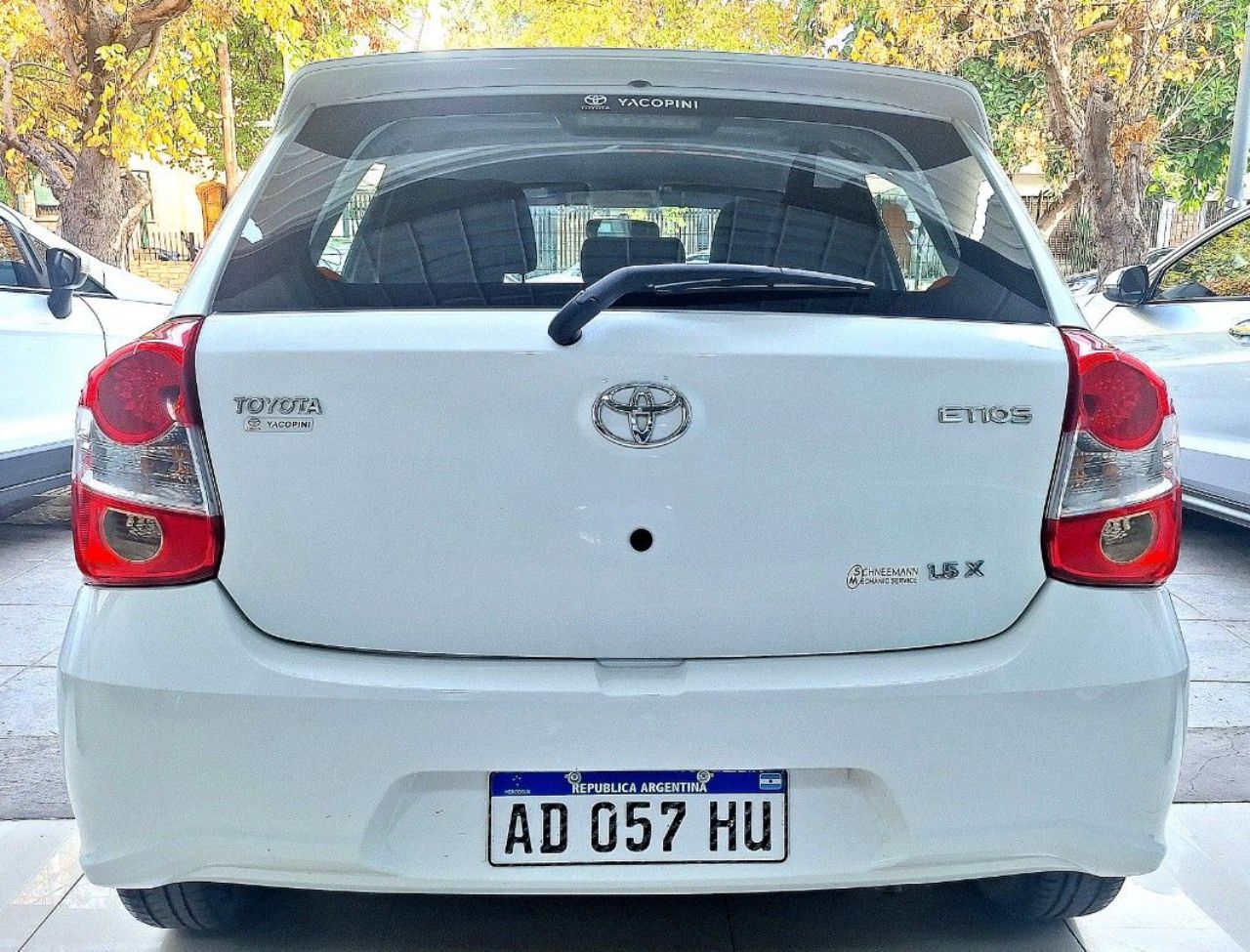 Toyota Etios Usado Financiado en Mendoza, deRuedas