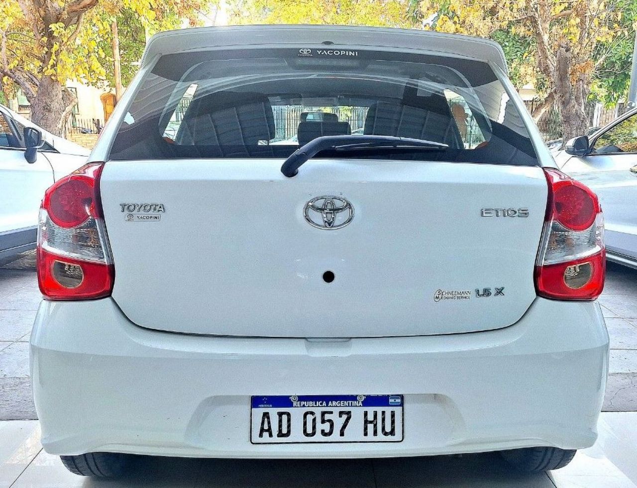 Toyota Etios Usado Financiado en Mendoza, deRuedas