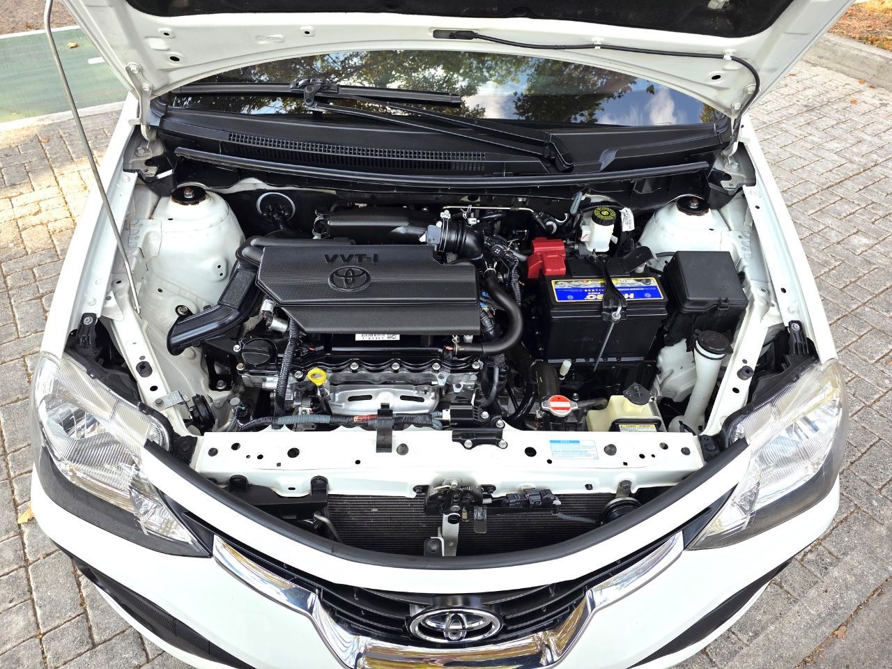 Toyota Etios Usado en Mendoza, deRuedas