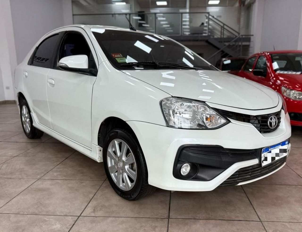 Toyota Etios Usado Financiado en Córdoba, deRuedas