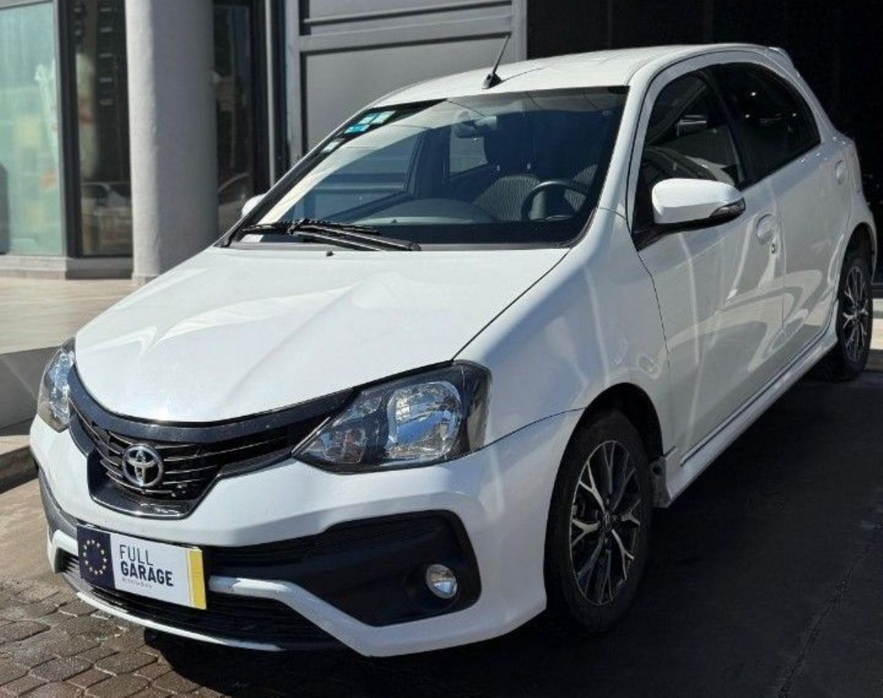 Toyota Etios Usado Financiado en Córdoba, deRuedas