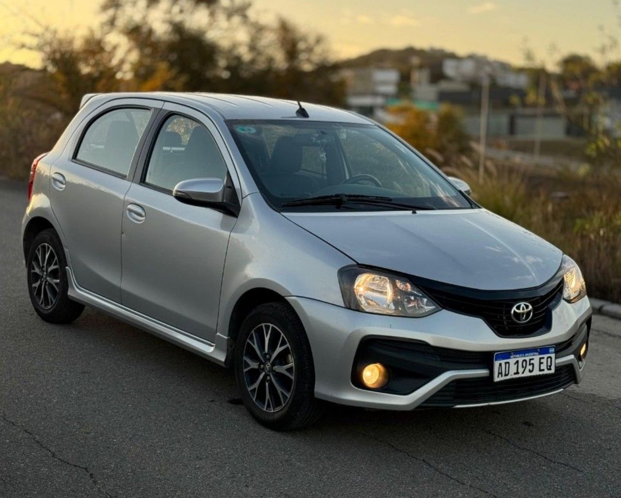Toyota Etios Usado Financiado en Córdoba, deRuedas