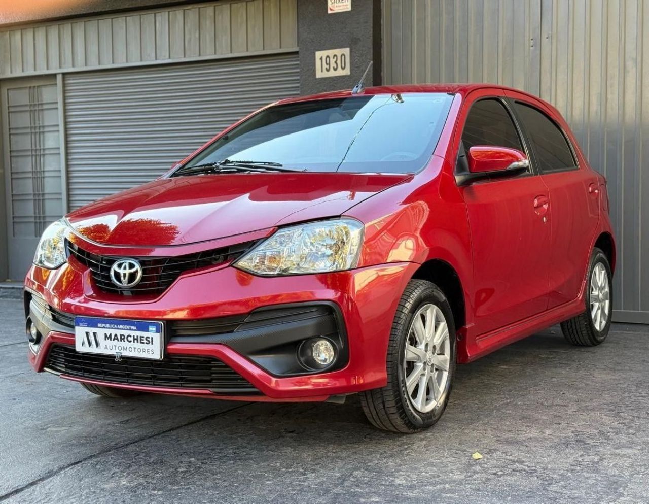 Toyota Etios Usado Financiado en Córdoba, deRuedas