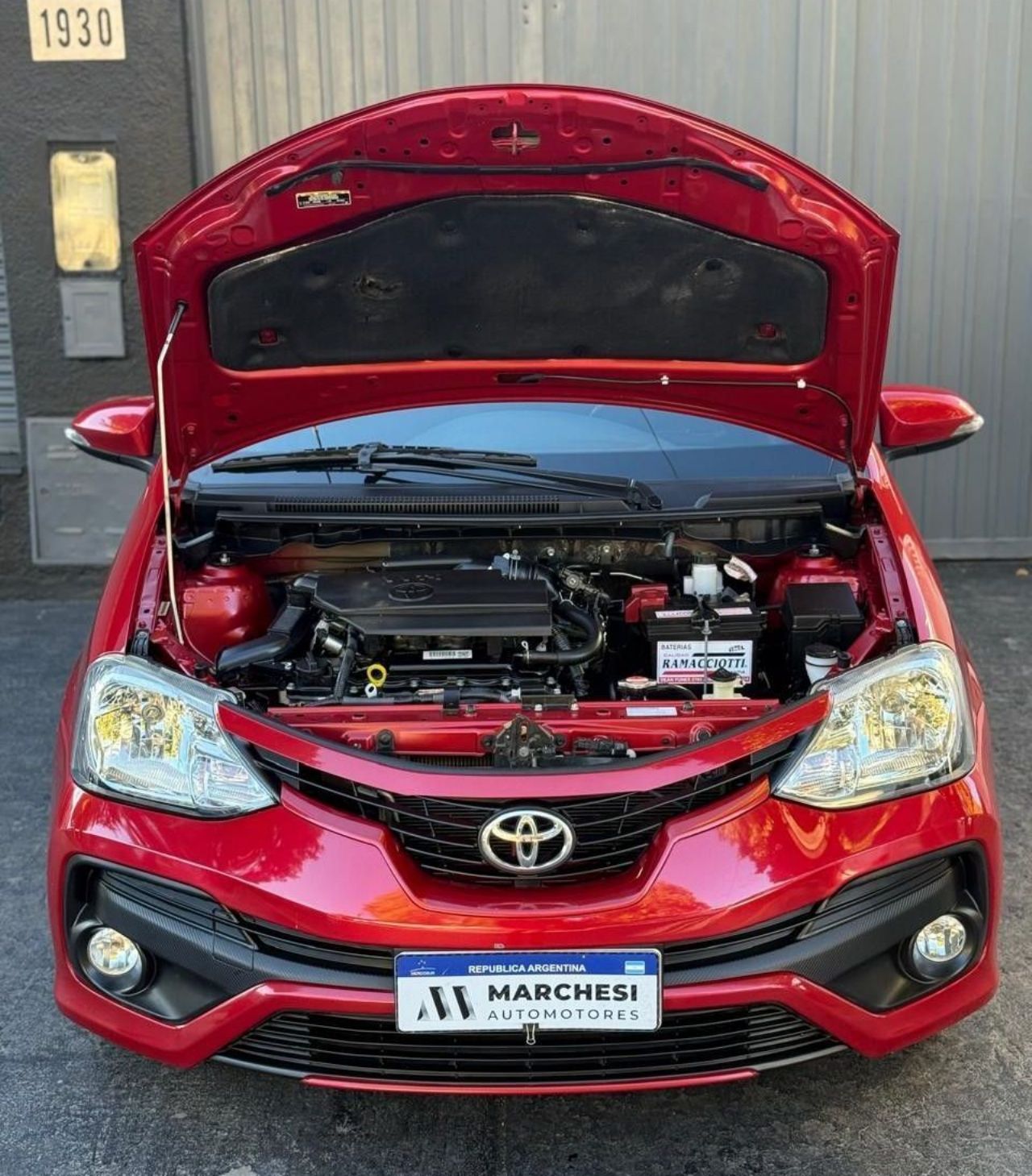 Toyota Etios Usado Financiado en Córdoba, deRuedas