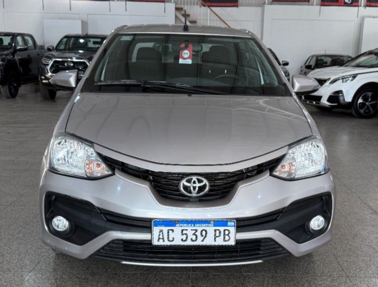 Toyota Etios Usado en San Luis, deRuedas