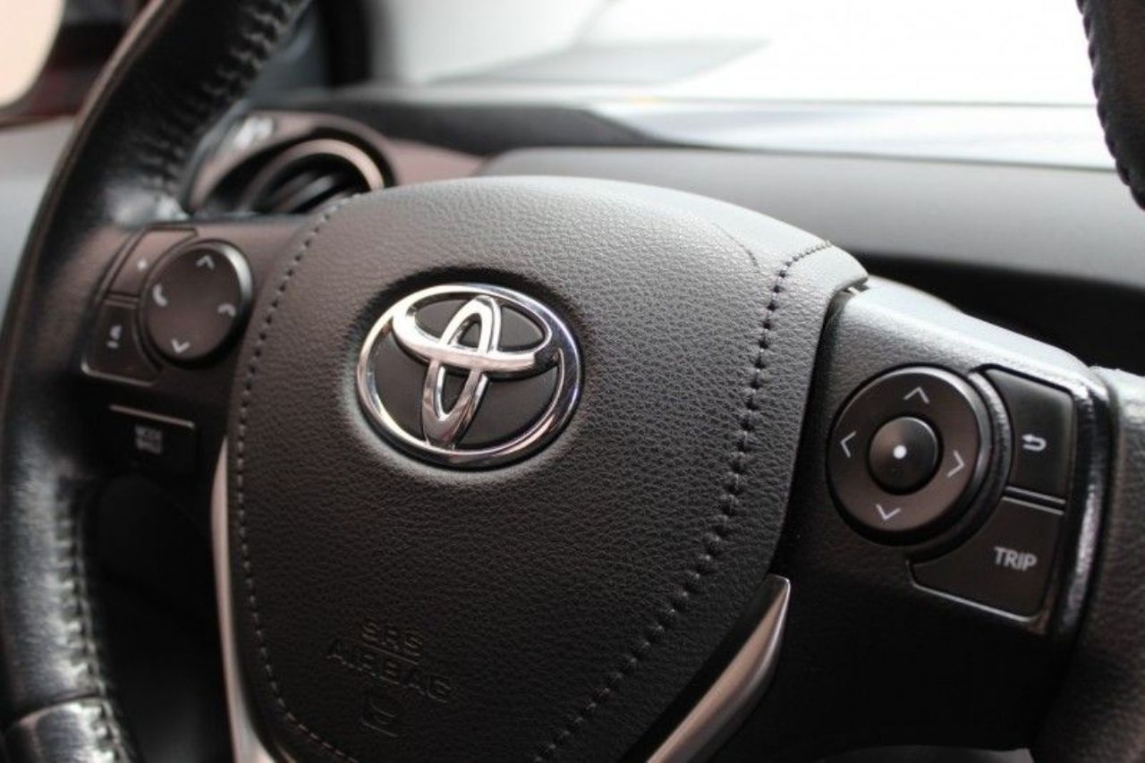 Toyota Etios Usado en Córdoba, deRuedas