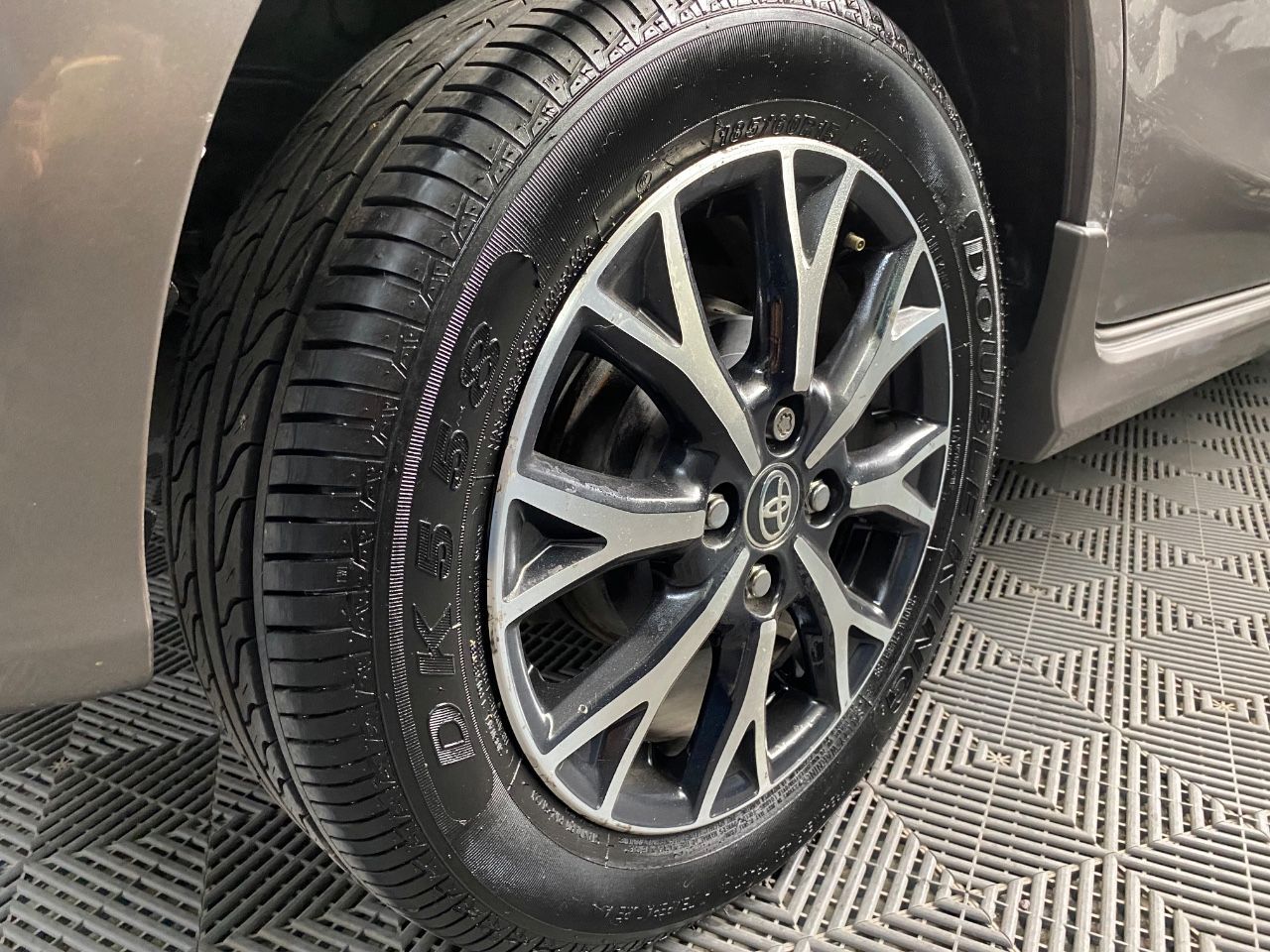 Toyota Etios Usado Financiado en Mendoza, deRuedas