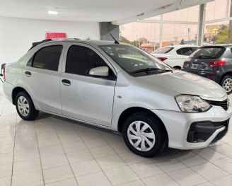Toyota Etios Usado en Córdoba