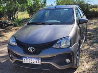 Toyota Etios Usado en Mendoza