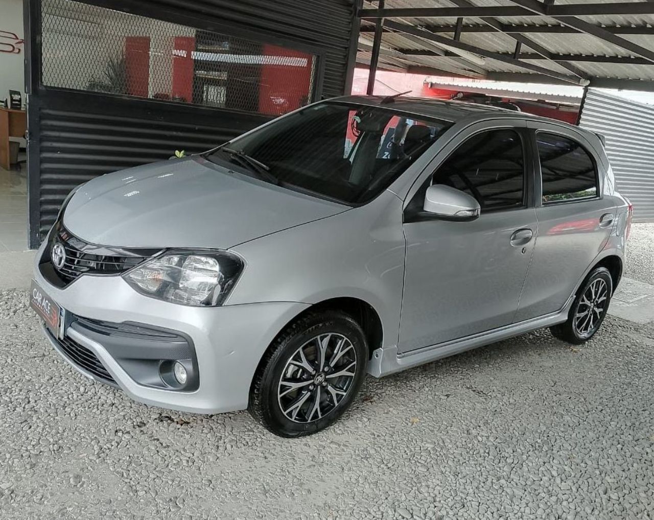 Toyota Etios Usado Financiado en Córdoba, deRuedas