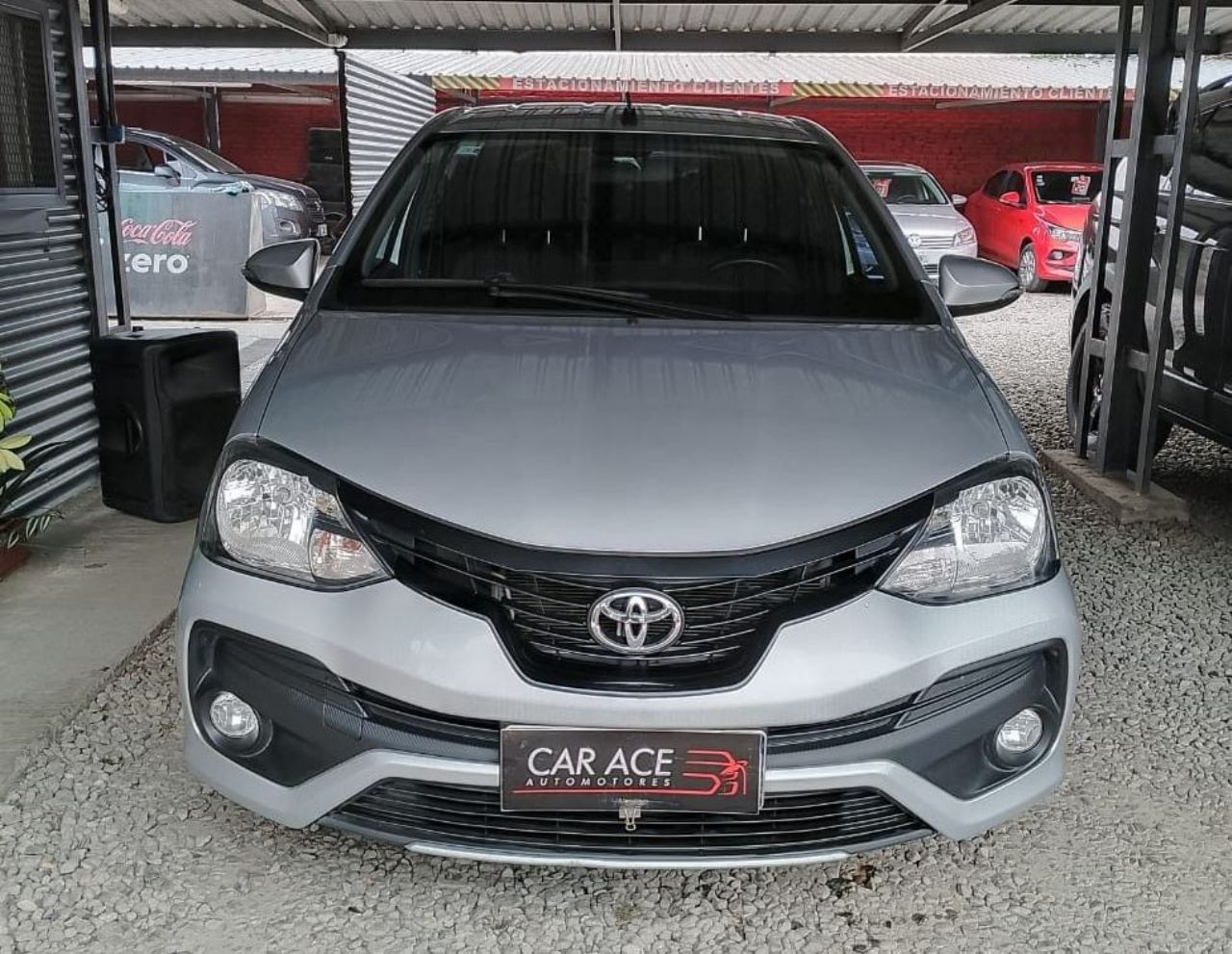 Toyota Etios Usado Financiado en Córdoba, deRuedas