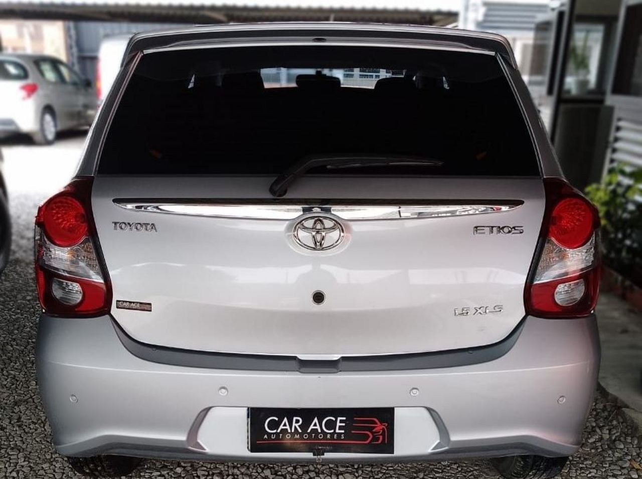 Toyota Etios Usado Financiado en Córdoba, deRuedas