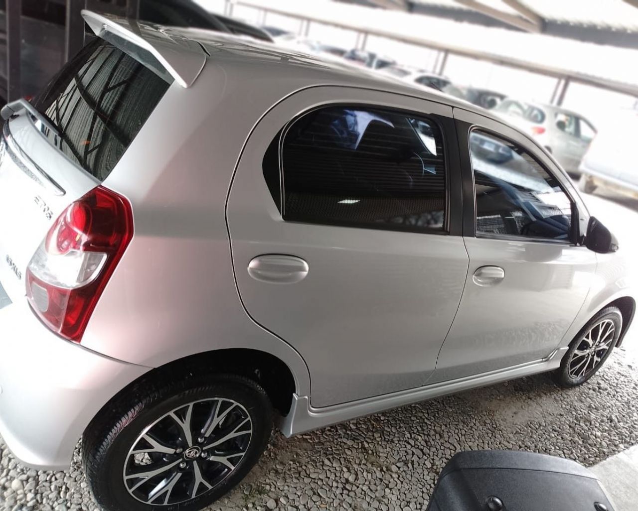 Toyota Etios Usado Financiado en Córdoba, deRuedas
