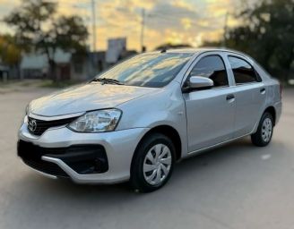 Toyota Etios Usado en Buenos Aires