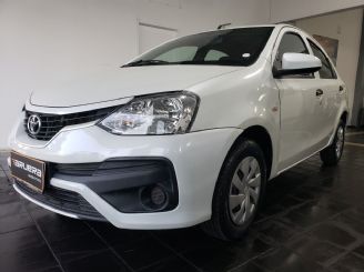 Toyota Etios Usado en Mendoza Financiado