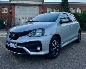 Toyota Etios Usado en Mendoza