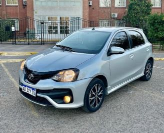 Toyota Etios Usado en Mendoza