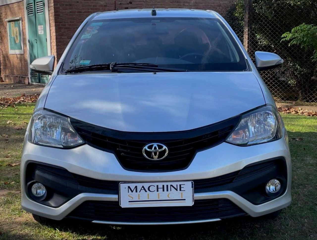 Toyota Etios Usado Financiado en Córdoba, deRuedas