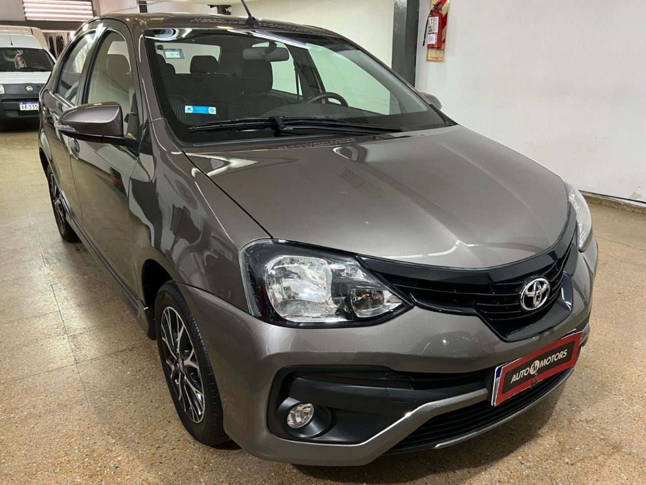 Toyota Etios Usado Financiado en Córdoba, deRuedas
