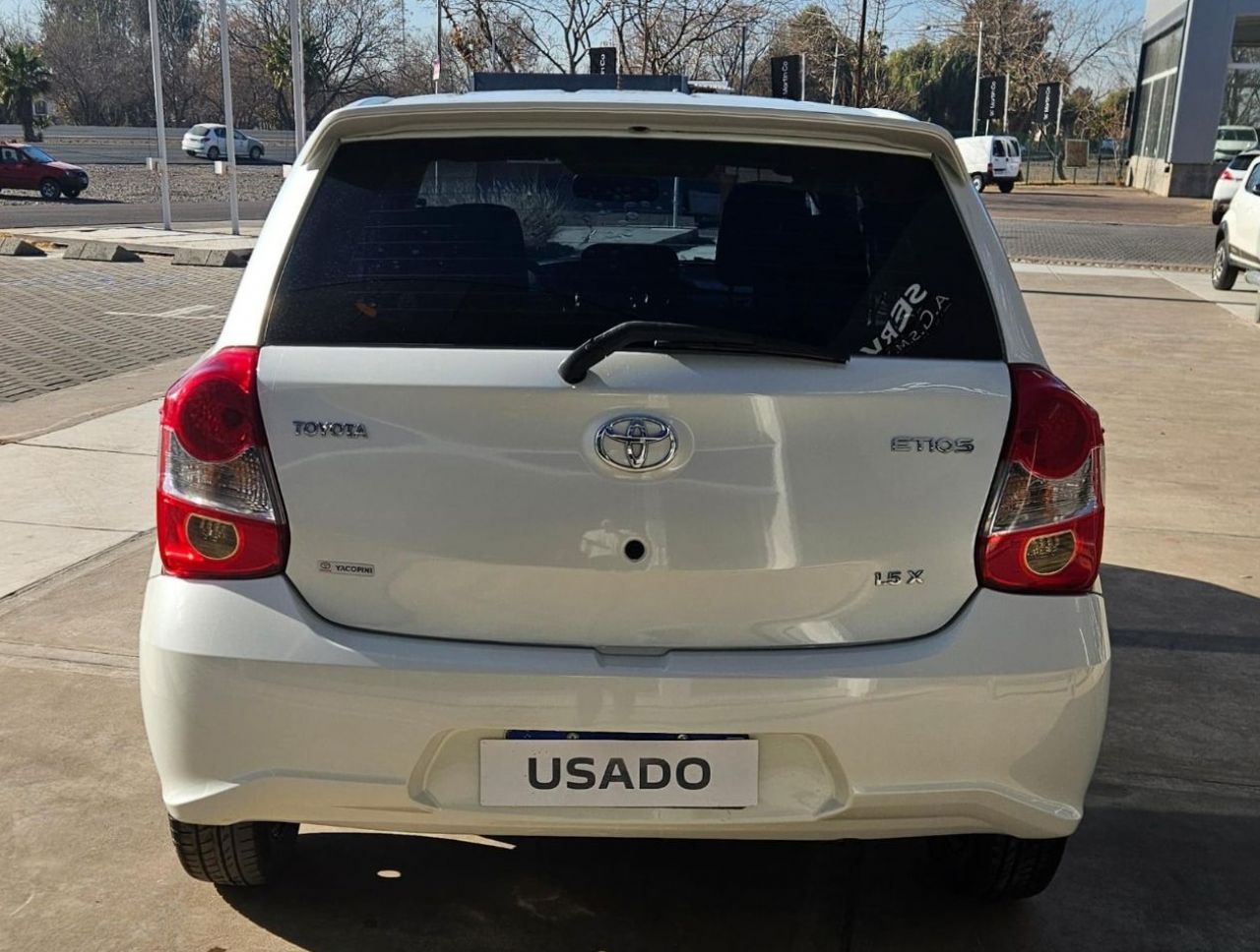 Toyota Etios Usado en Mendoza, deRuedas