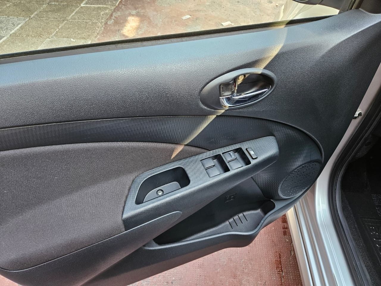 Toyota Etios Usado en Mendoza, deRuedas