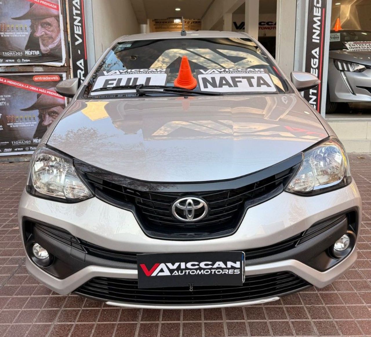 Toyota Etios Usado Financiado en Mendoza, deRuedas