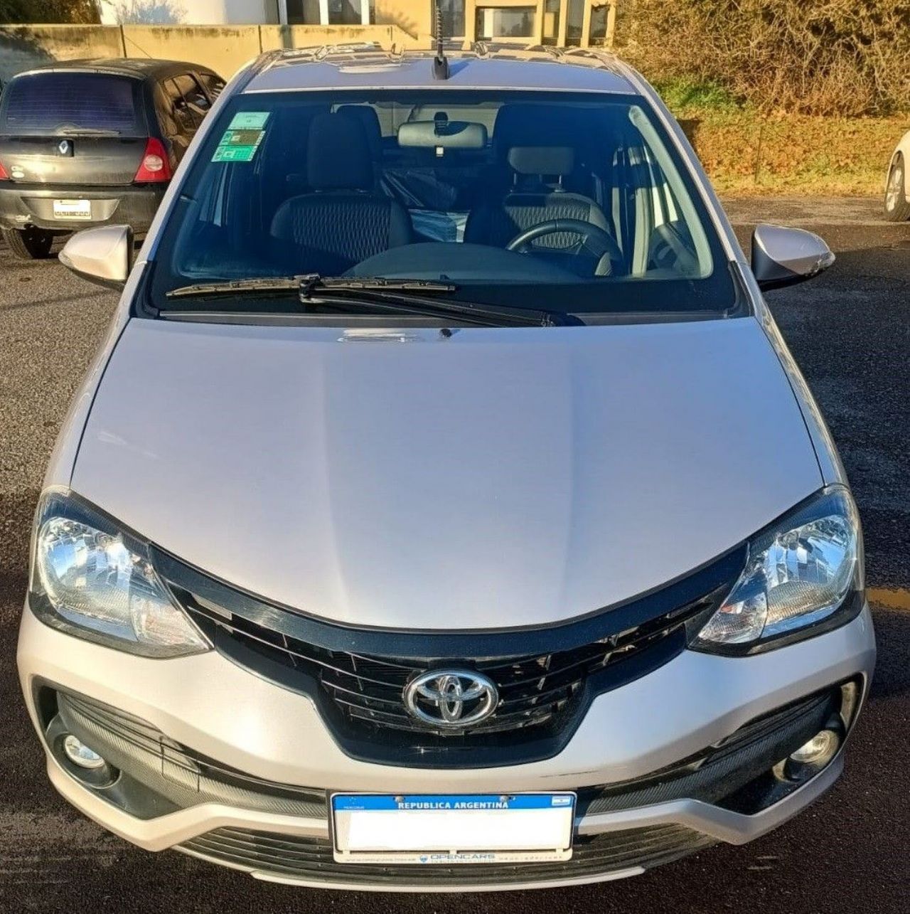 Toyota Etios Usado en Buenos Aires, deRuedas