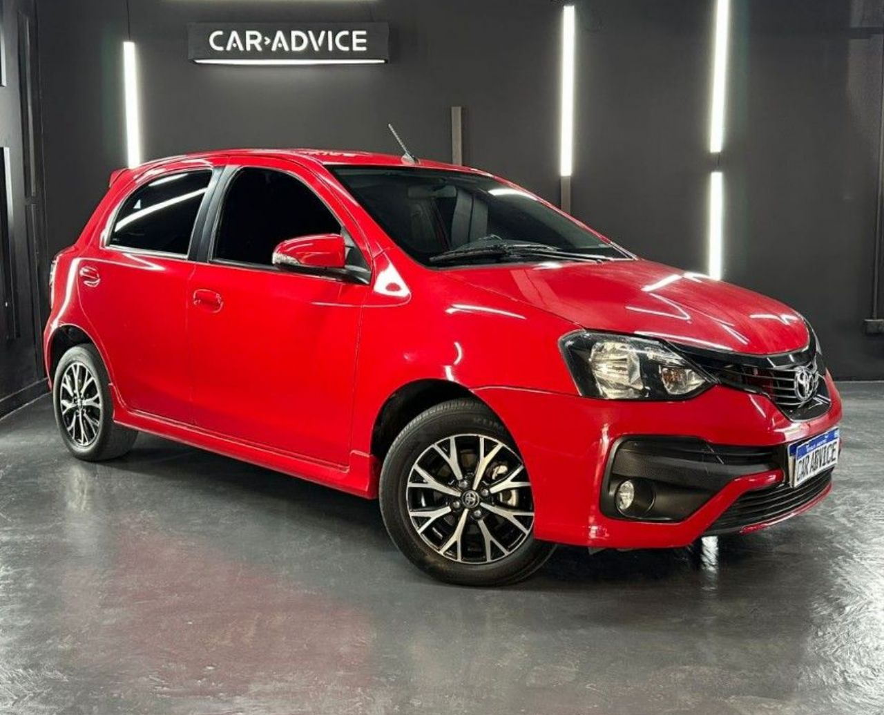 Toyota Etios Usado en Córdoba, deRuedas