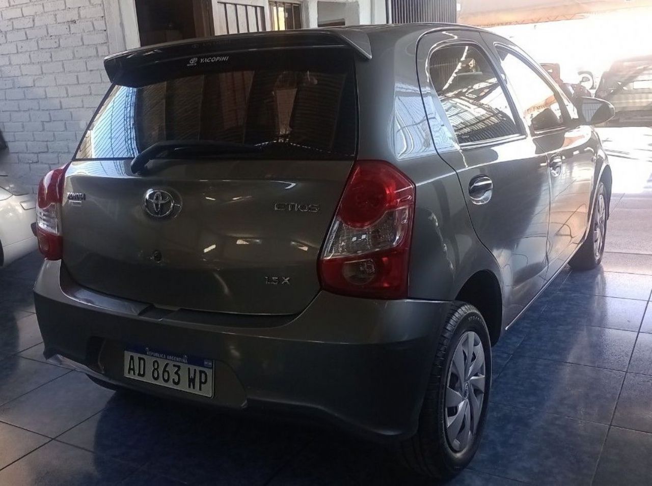 Toyota Etios Usado Financiado en Mendoza, deRuedas