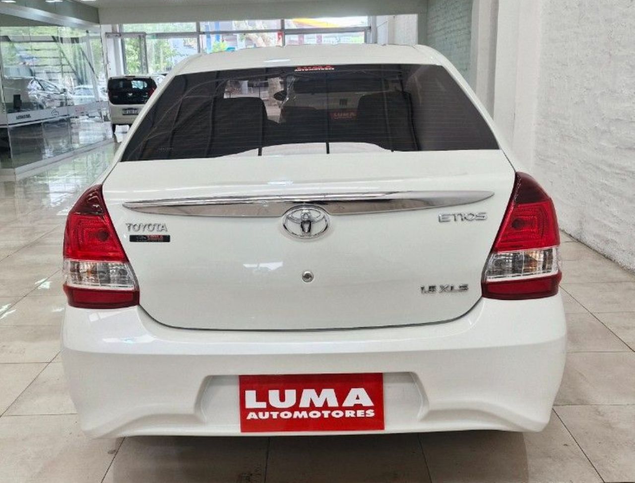 Toyota Etios Usado en Mendoza, deRuedas