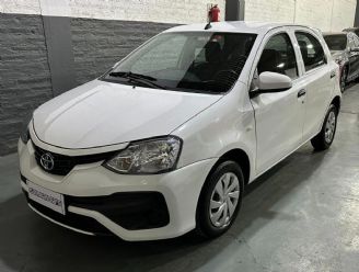 Toyota Etios Usado en San Juan Financiado