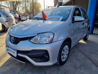 Toyota Etios Usado en Mendoza