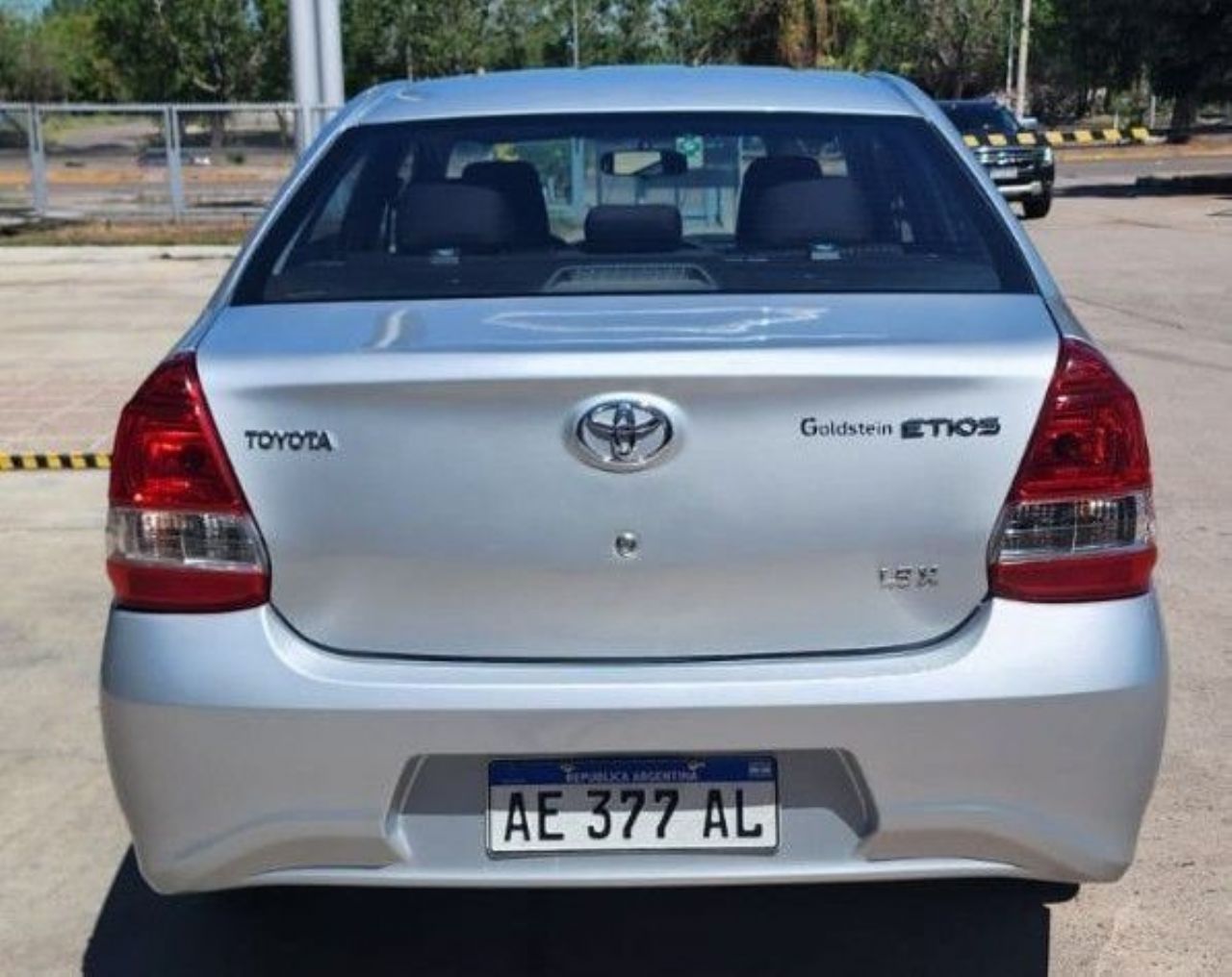 Toyota Etios Usado en Mendoza, deRuedas