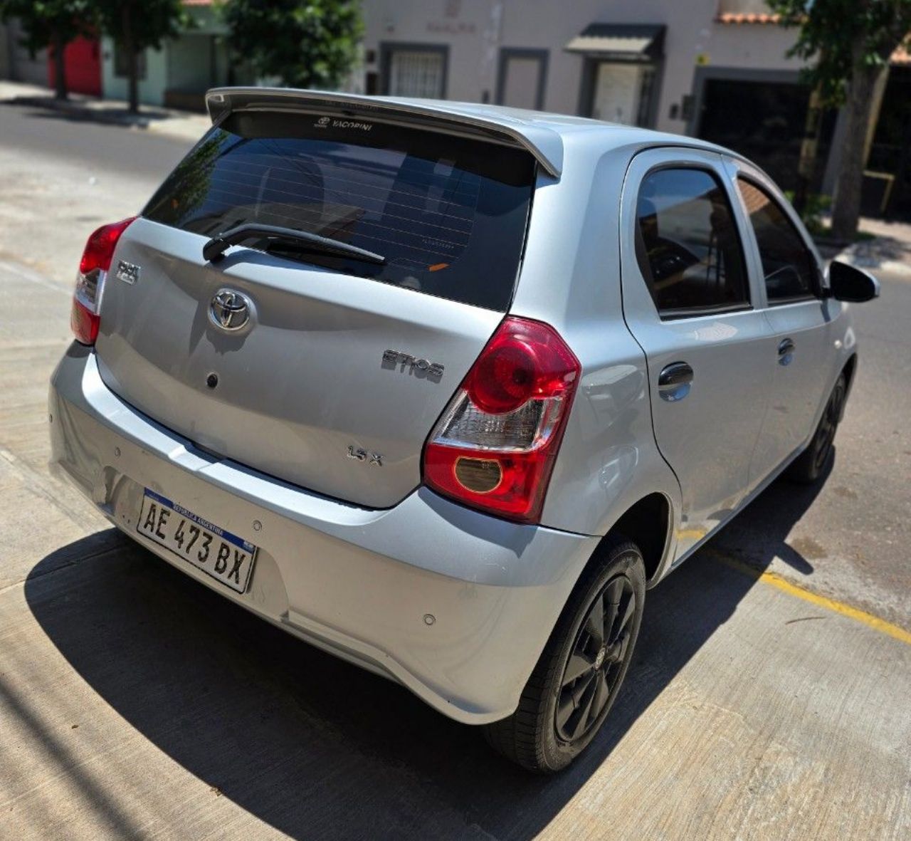 Toyota Etios Usado en Mendoza, deRuedas
