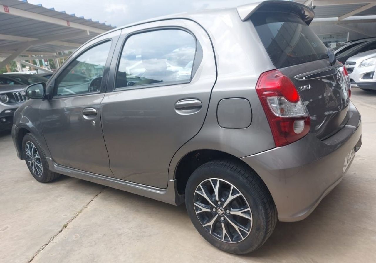 Toyota Etios Usado en San Luis, deRuedas
