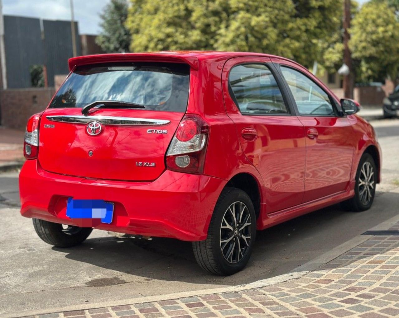 Toyota Etios Usado Financiado en Córdoba, deRuedas