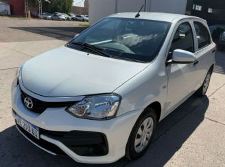 Toyota Etios Usado en Mendoza