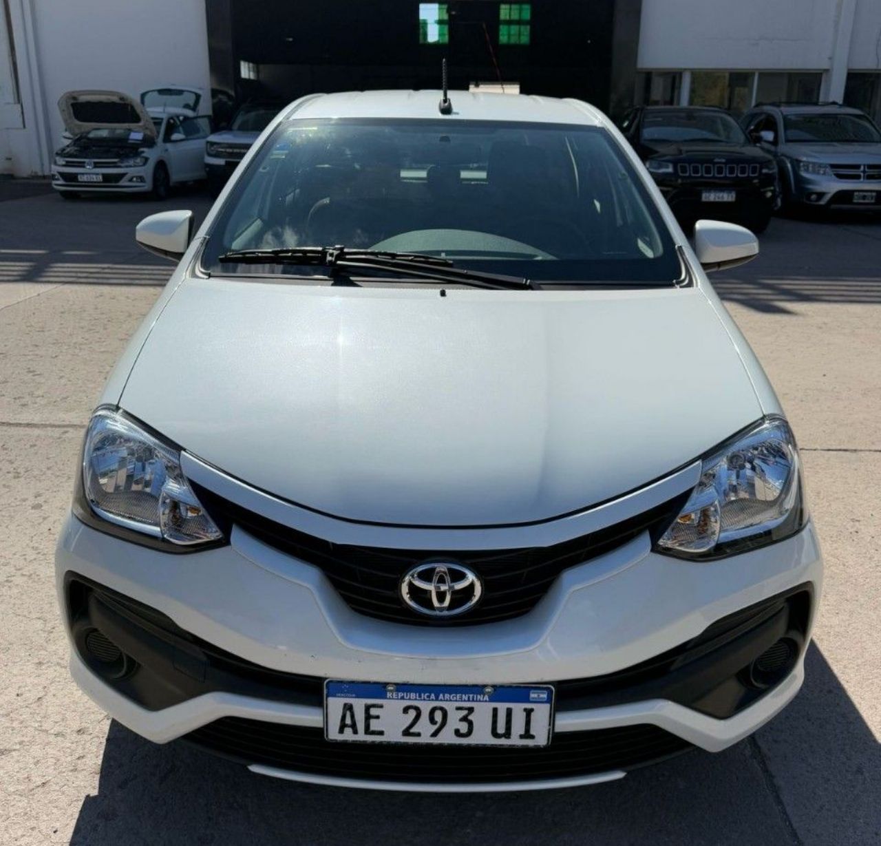 Toyota Etios Usado en Mendoza, deRuedas