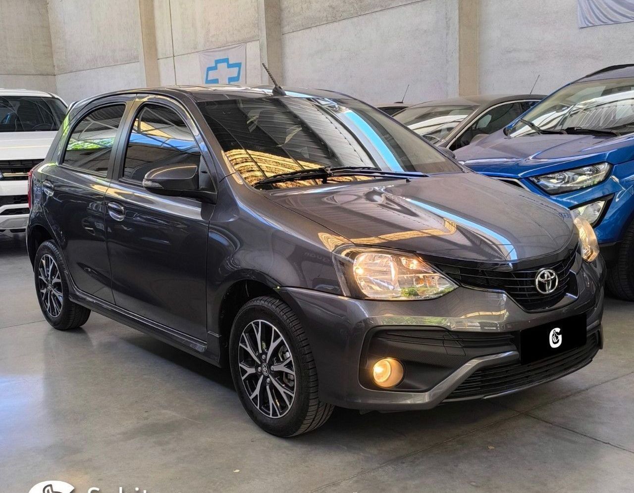 Toyota Etios Usado en Mendoza, deRuedas