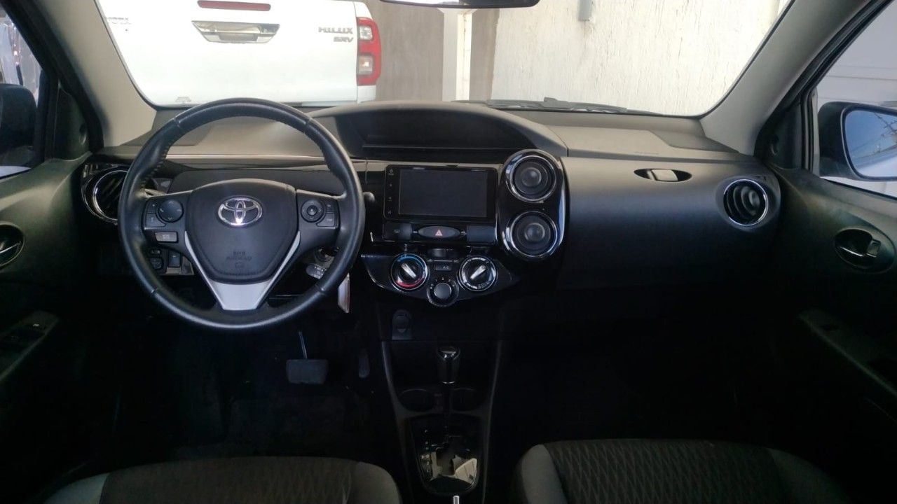 Toyota Etios Usado en San Luis, deRuedas