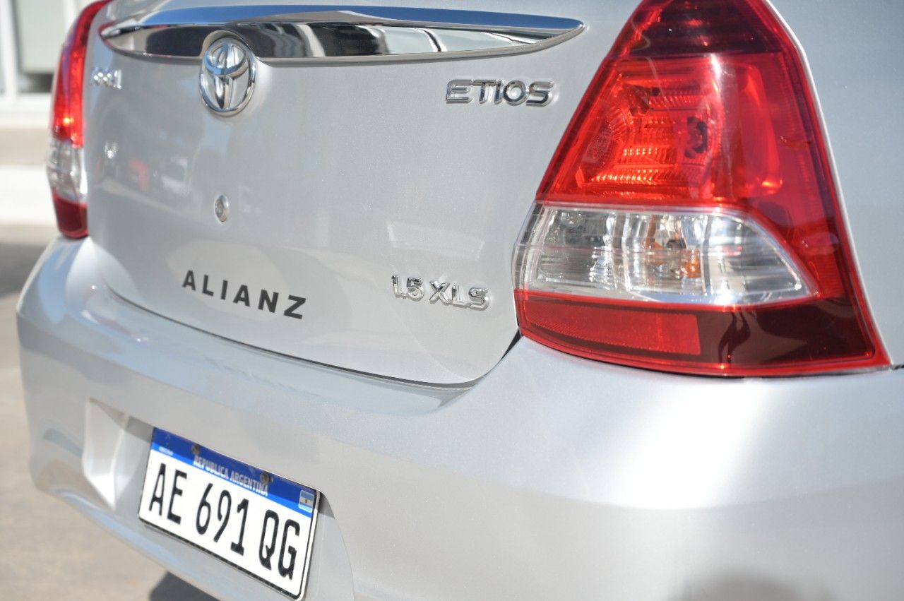 Toyota Etios Usado en San Luis, deRuedas