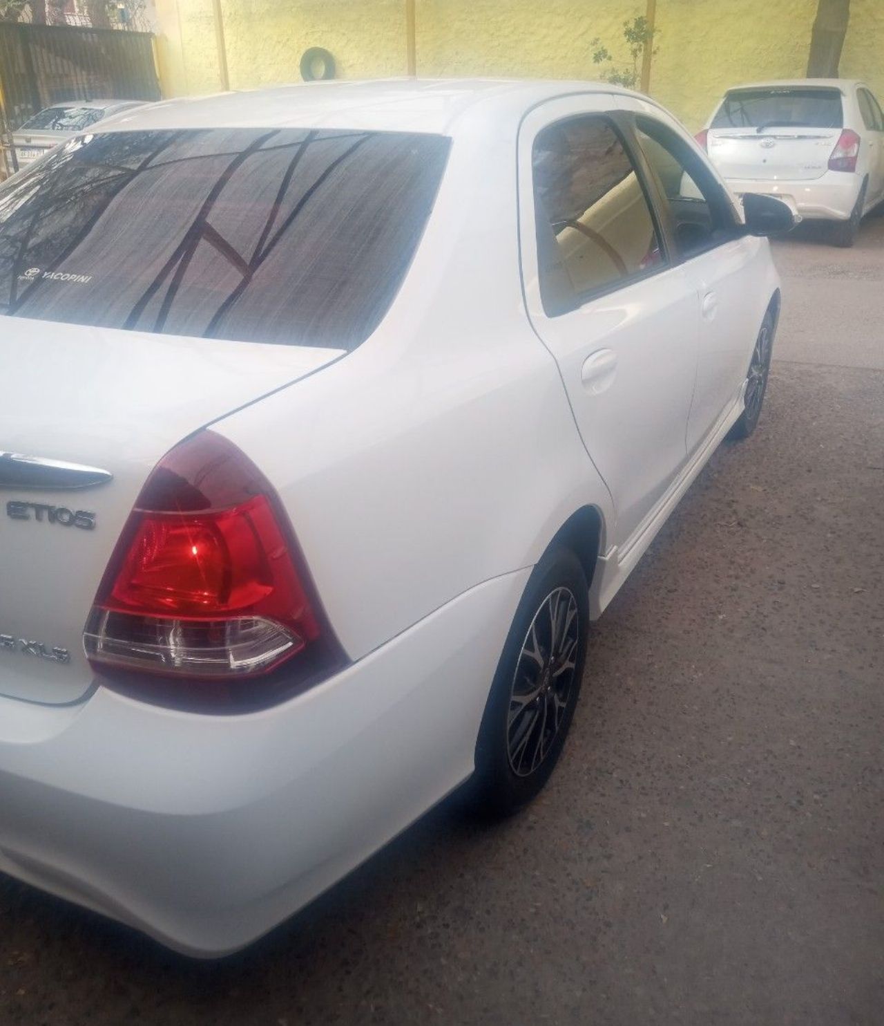 Toyota Etios Usado en Mendoza, deRuedas