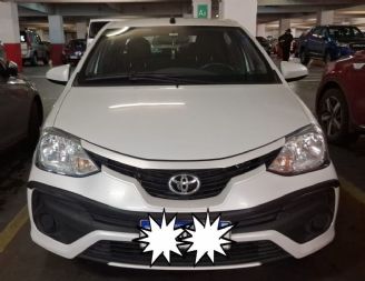 Toyota Etios Usado en Río Negro