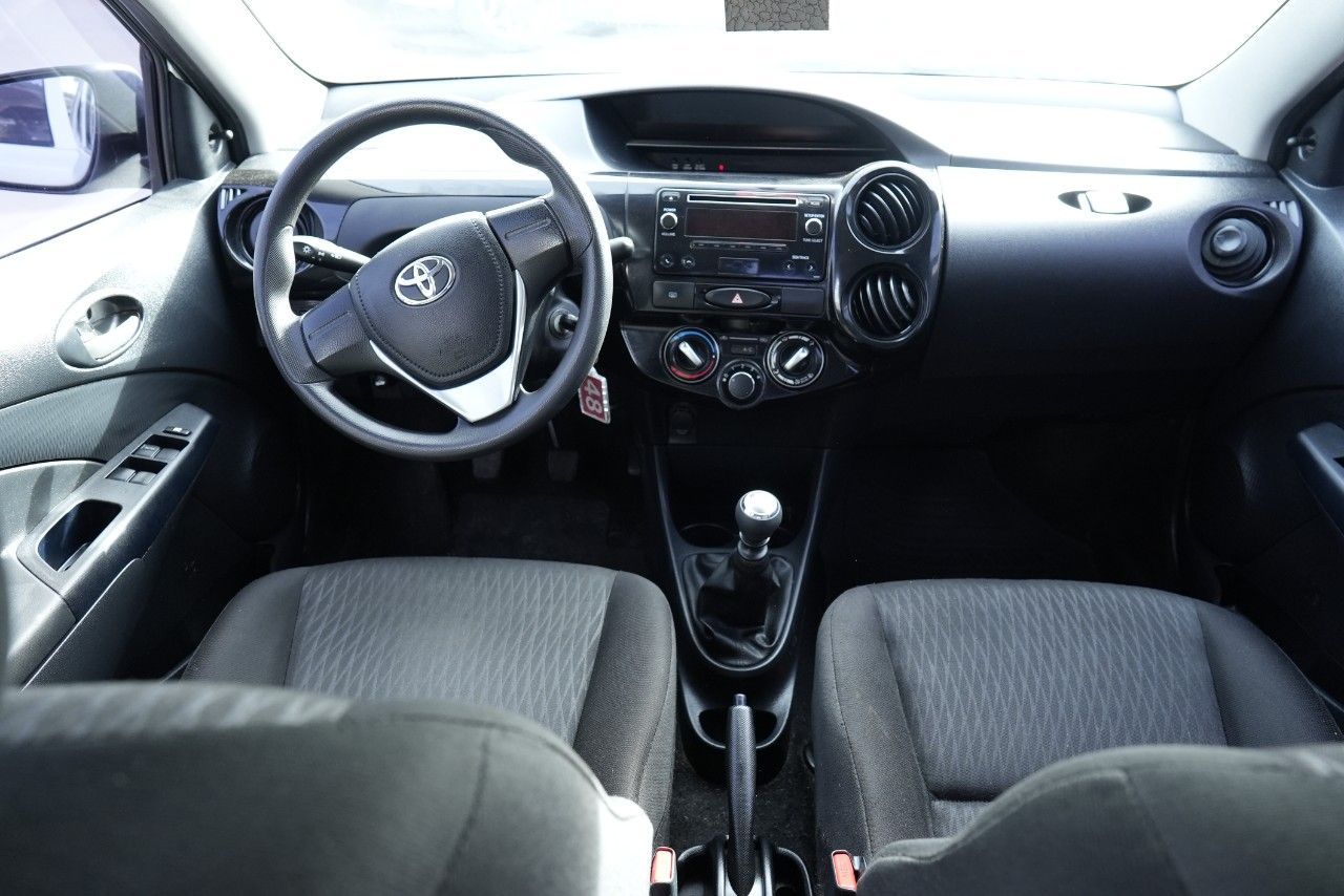 Toyota Etios Usado en San Luis, deRuedas