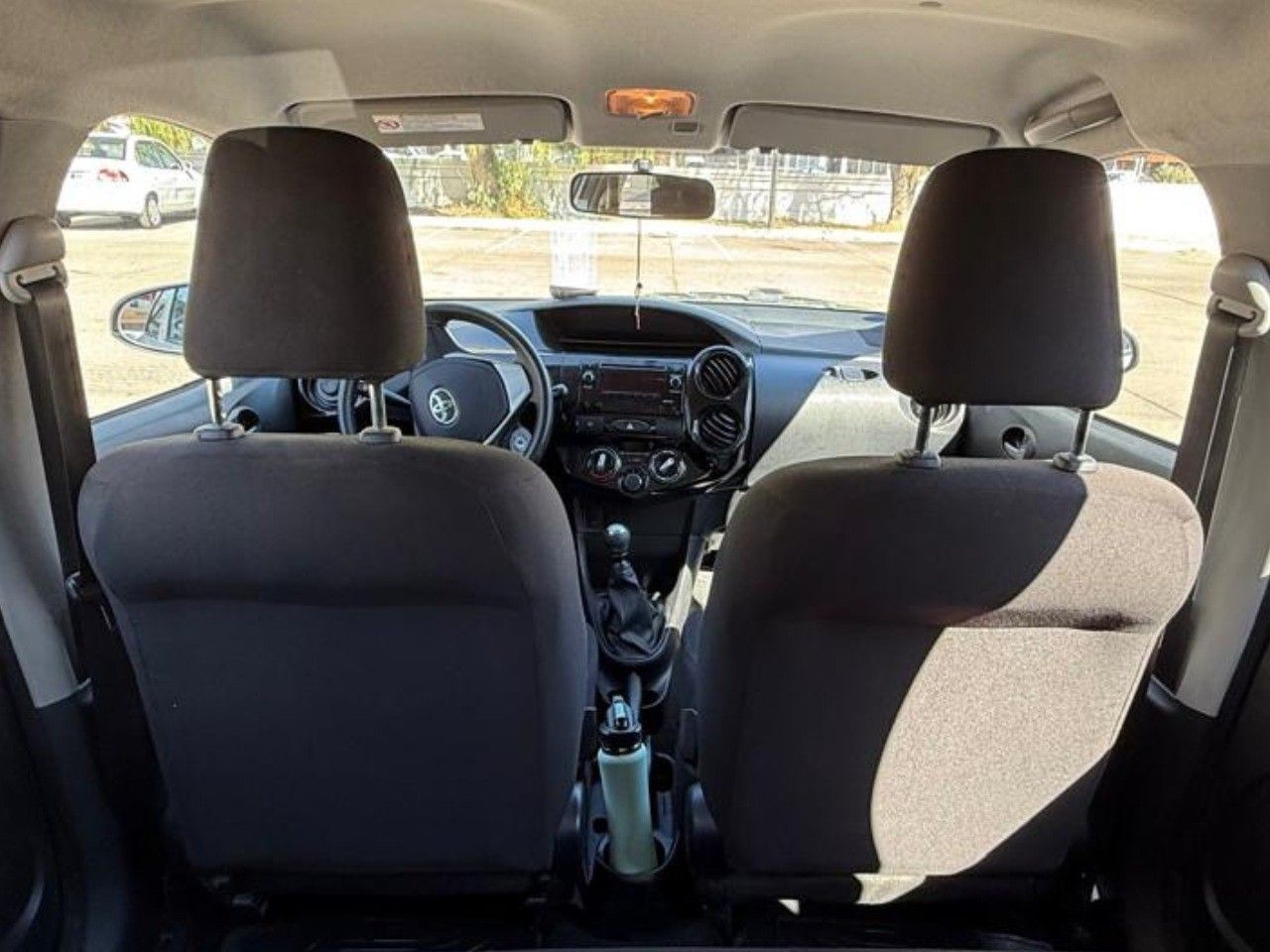 Toyota Etios Usado en Mendoza, deRuedas