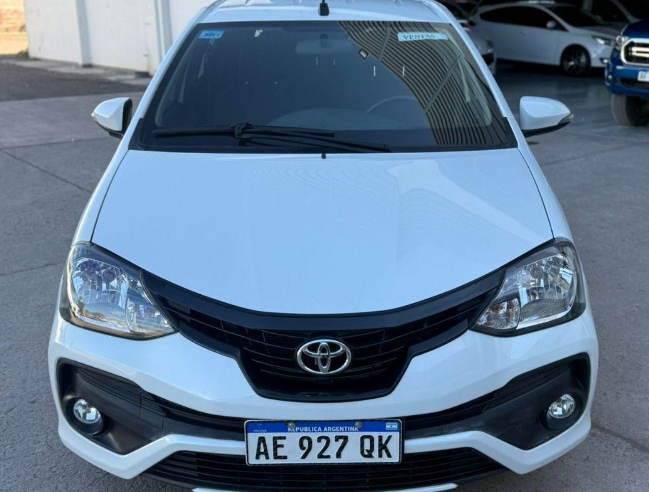 Toyota Etios Usado en Mendoza, deRuedas